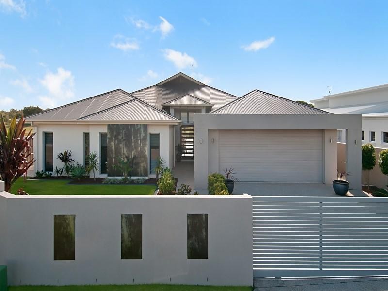 15 Francis Court, Pelican Waters QLD 4551