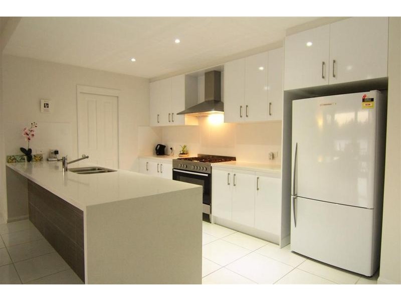 9 Francis Court, Pelican Waters QLD 4551