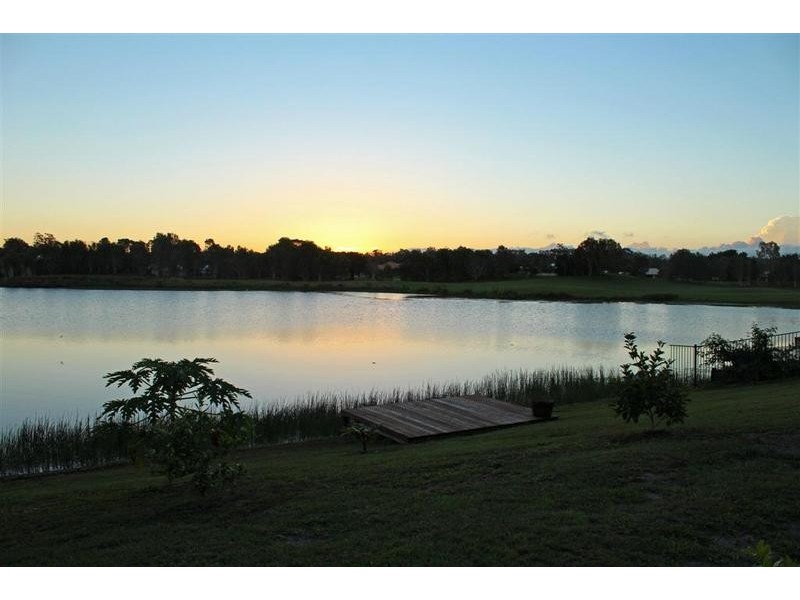 9 Francis Court, Pelican Waters QLD 4551