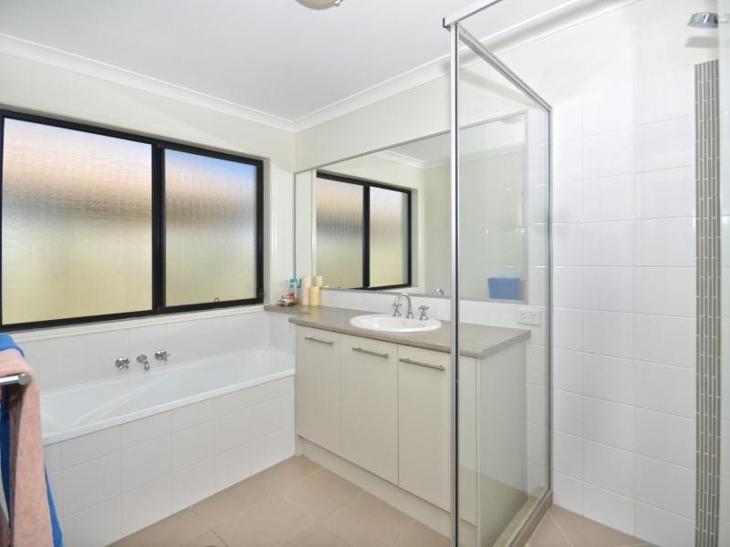 23 Gairdner Street, Caloundra West QLD 4551