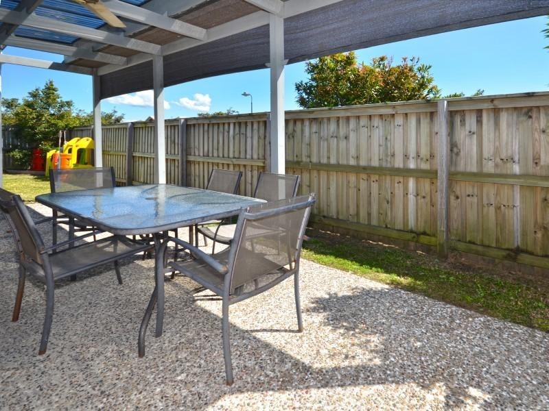 23 Gairdner Street, Caloundra West QLD 4551