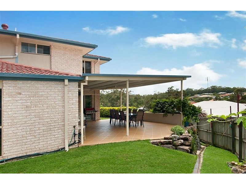 6 Gallery Place, Little Mountain QLD 4551