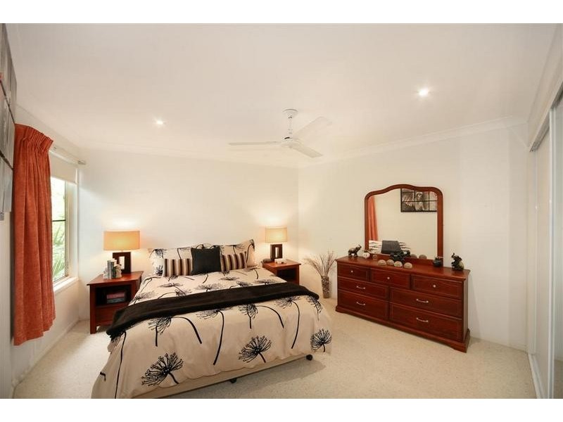 12 Gallery Place, Little Mountain QLD 4551
