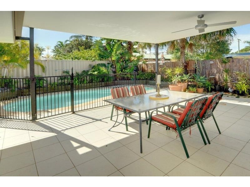 9 Gaza Court, Aroona QLD 4551