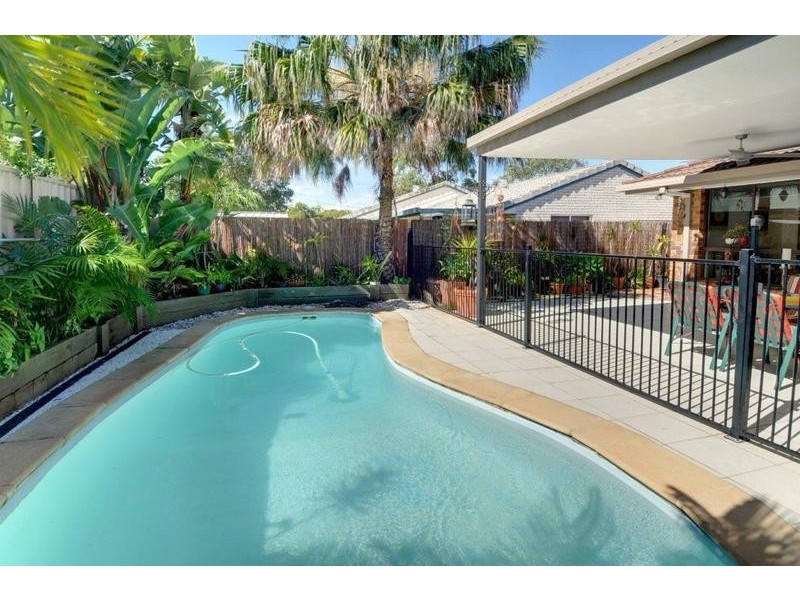 9 Gaza Court, Aroona QLD 4551