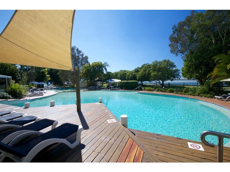 17/ 49 Landsborough Parade, Golden Beach QLD 4551