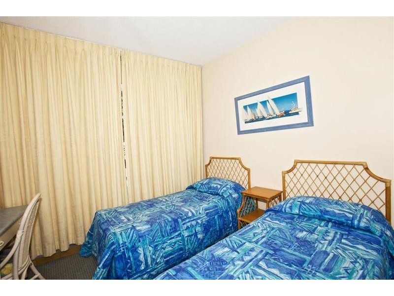 7/ 49 Landsborough Parade, Golden Beach QLD 4551