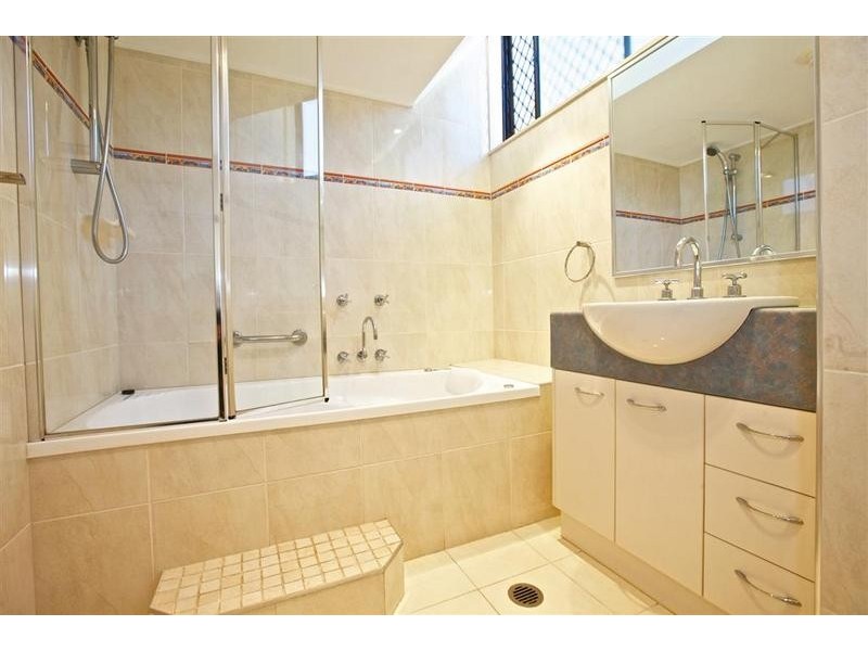 7/ 49 Landsborough Parade, Golden Beach QLD 4551