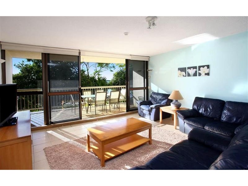 8/ 49 Landsborough Parade, Golden Beach QLD 4551