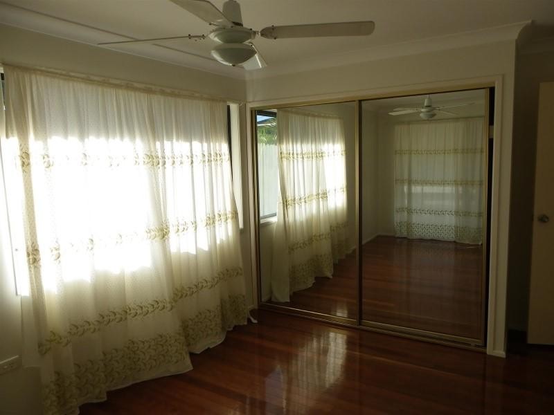 11 Gemson Crescent, Moffat Beach QLD 4551