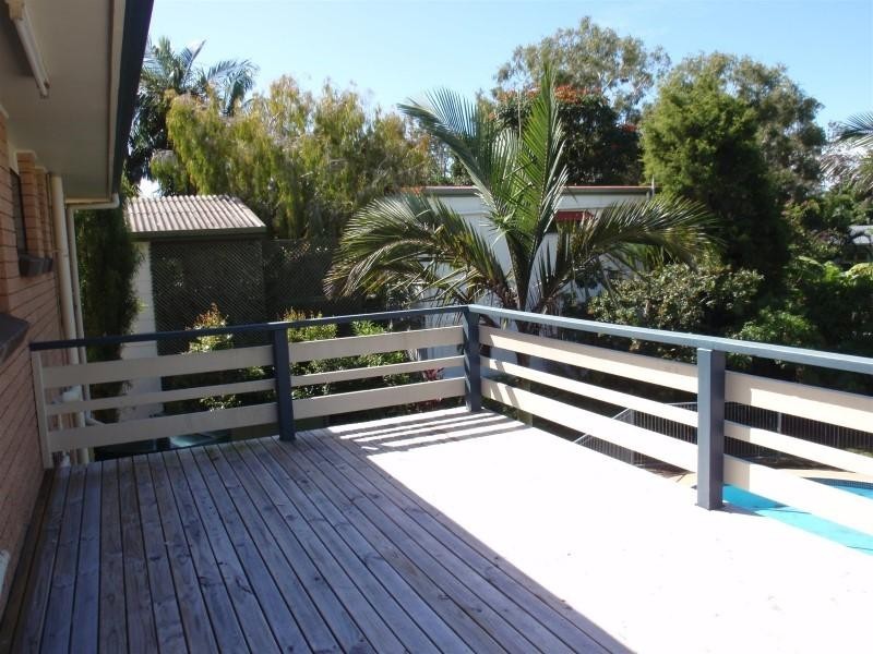 11 Gemson Crescent, Moffat Beach QLD 4551