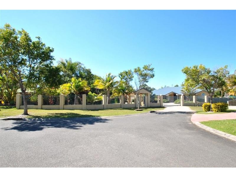 5 Ghostgum Close, Little Mountain QLD 4551