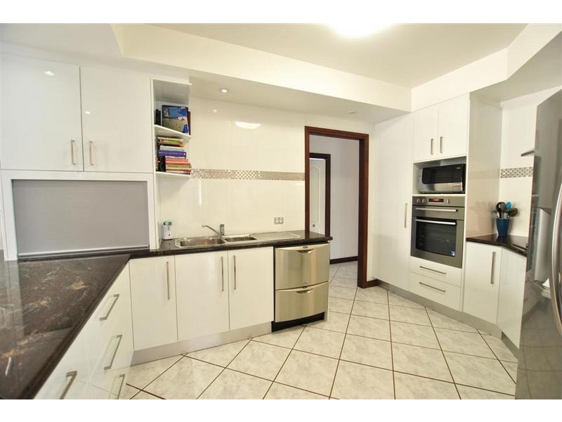 5 Ghostgum Close, Little Mountain QLD 4551