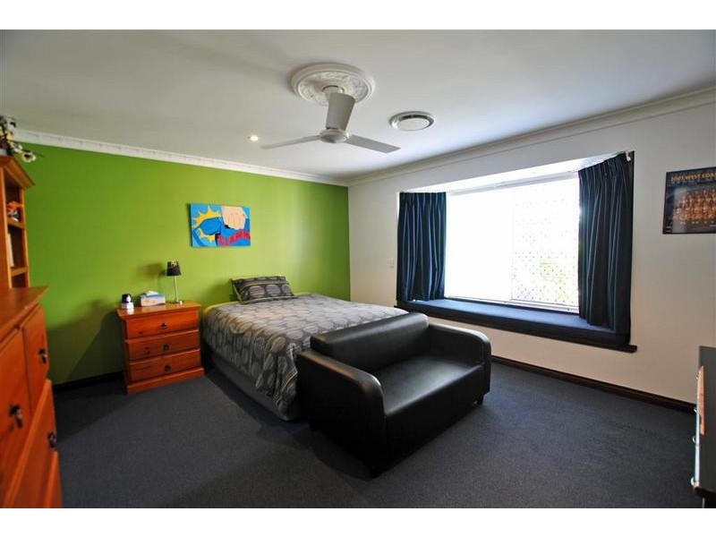 5 Ghostgum Close, Little Mountain QLD 4551