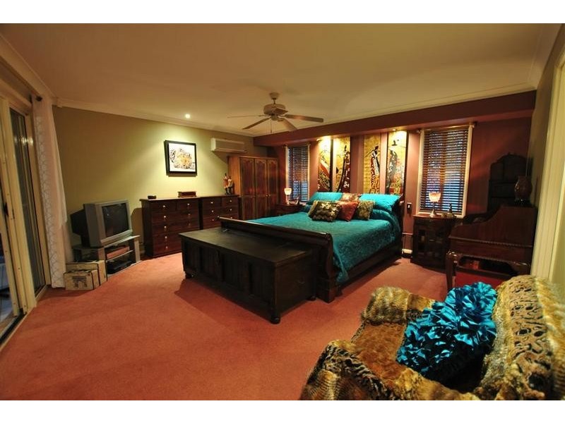 1 Gillies Close, Caloundra West QLD 4551