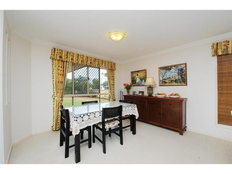 1 Gillingham Place, Pelican Waters QLD 4551