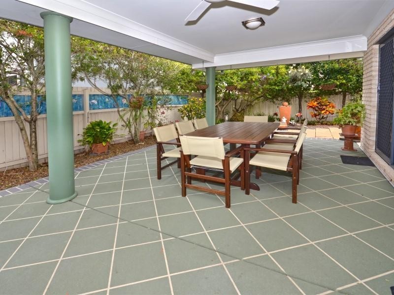 11 Gillingham Place, Pelican Waters QLD 4551