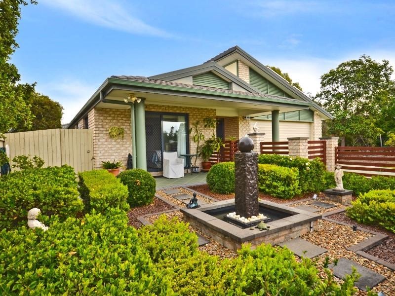 11 Gillingham Place, Pelican Waters QLD 4551