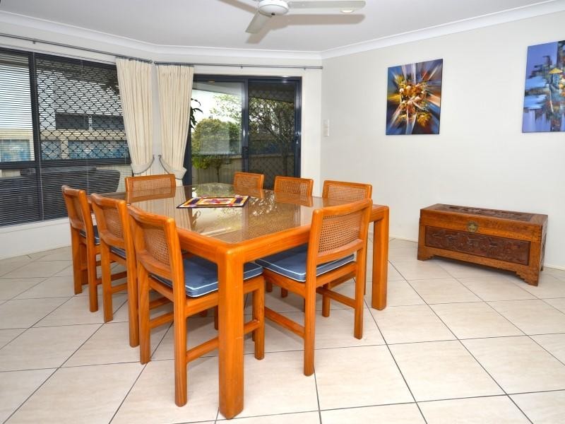 11 Gillingham Place, Pelican Waters QLD 4551