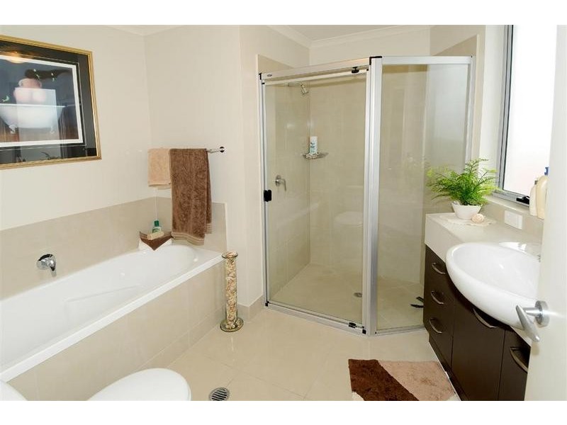 5/ 93 Landsborough Parade, Golden Beach QLD 4551