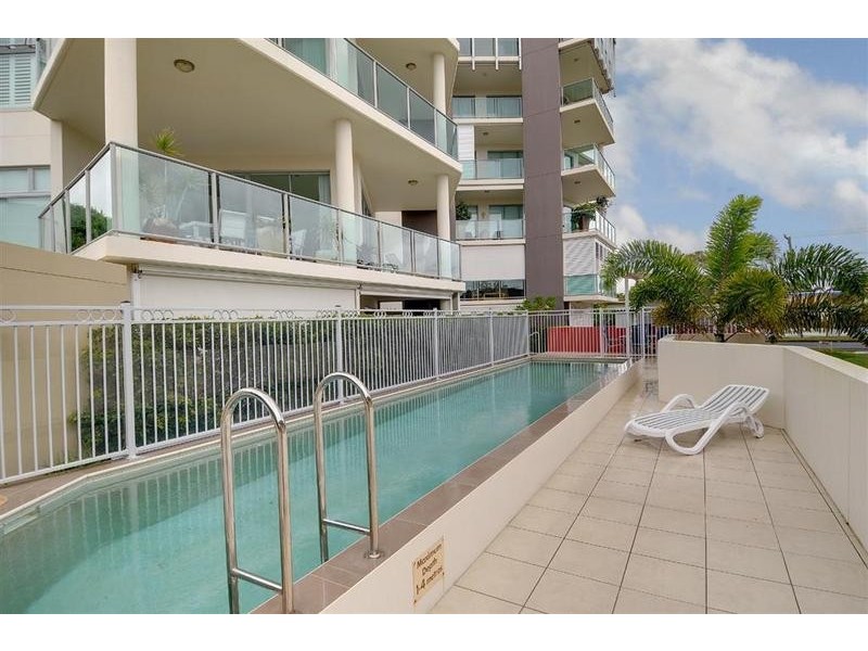 5/ 93 Landsborough Parade, Golden Beach QLD 4551