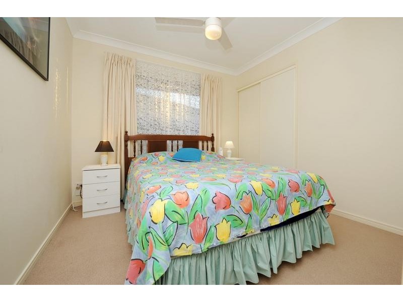 2 Glennie Close, Caloundra West QLD 4551