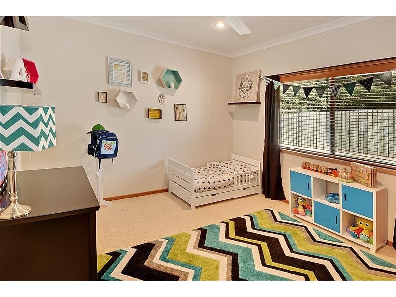 299 Glenview Road, Glenview QLD 4553