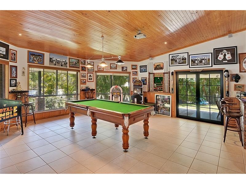 299 Glenview Road, Glenview QLD 4553