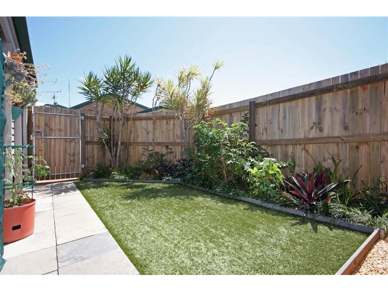 8/ 12A Gloucester Road, Buderim QLD 4556