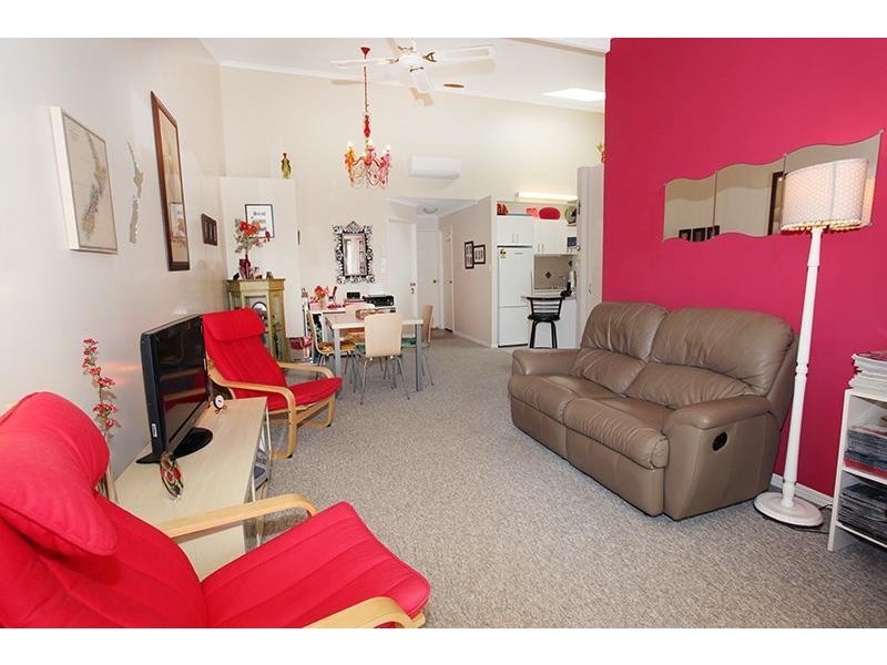 8/ 12A Gloucester Road, Buderim QLD 4556