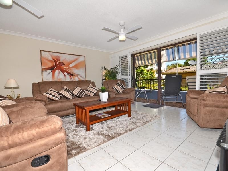3/ 43 Lower Gay Terrace, Caloundra QLD 4551