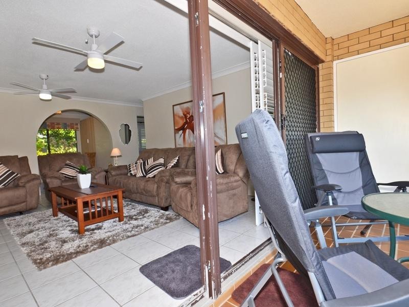 3/ 43 Lower Gay Terrace, Caloundra QLD 4551