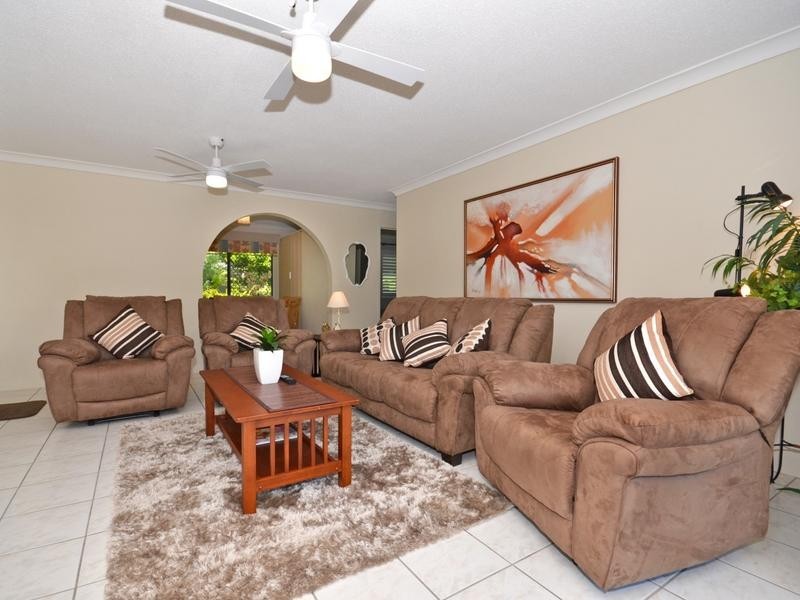3/ 43 Lower Gay Terrace, Caloundra QLD 4551