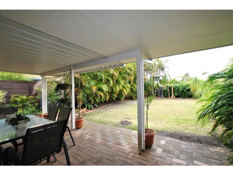 16 Gradorean Street, Pelican Waters QLD 4551