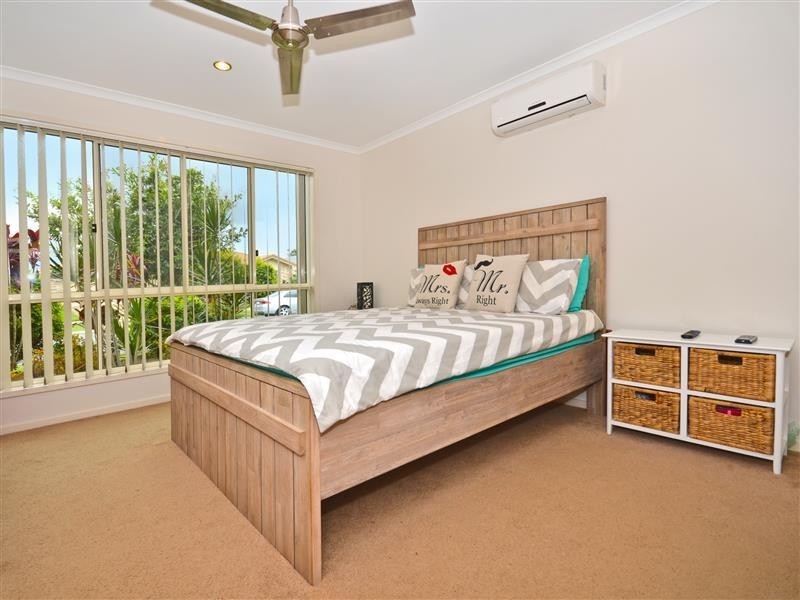 17 Grampion Drive, Caloundra West QLD 4551