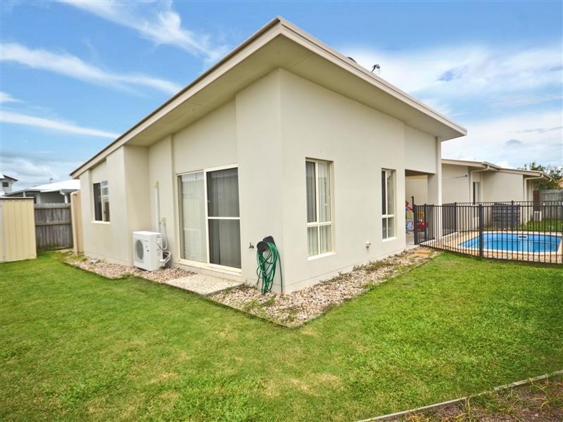17 Grampion Drive, Caloundra West QLD 4551
