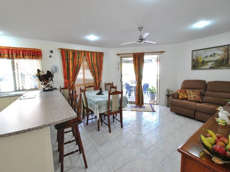 3 Green Place, Currimundi QLD 4551