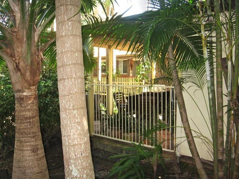 15 Grey Gum Drive, Little Mountain QLD 4551