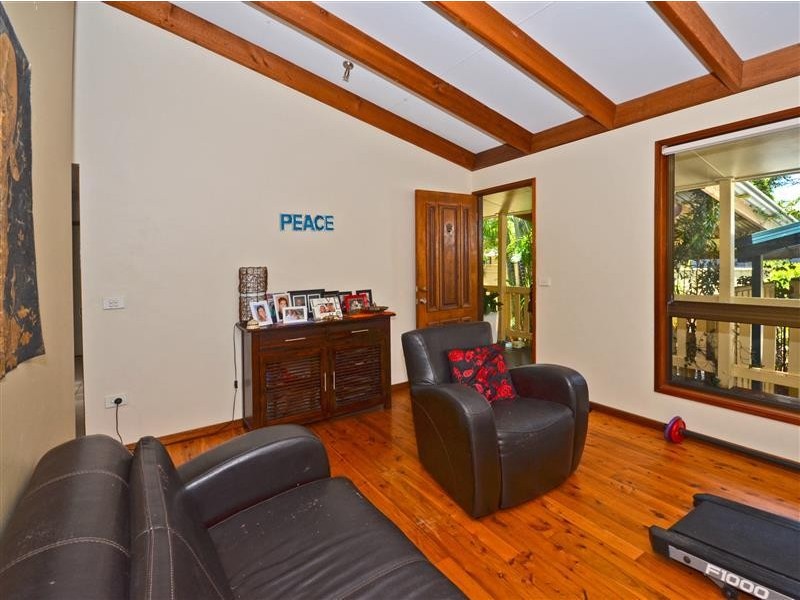 6 Grey Gum Drive, Little Mountain QLD 4551