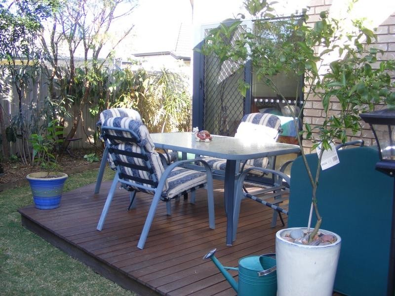 18 Griffin Crescent, Caloundra West QLD 4551