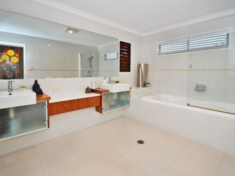 28 Grigor Street, Moffat Beach QLD 4551