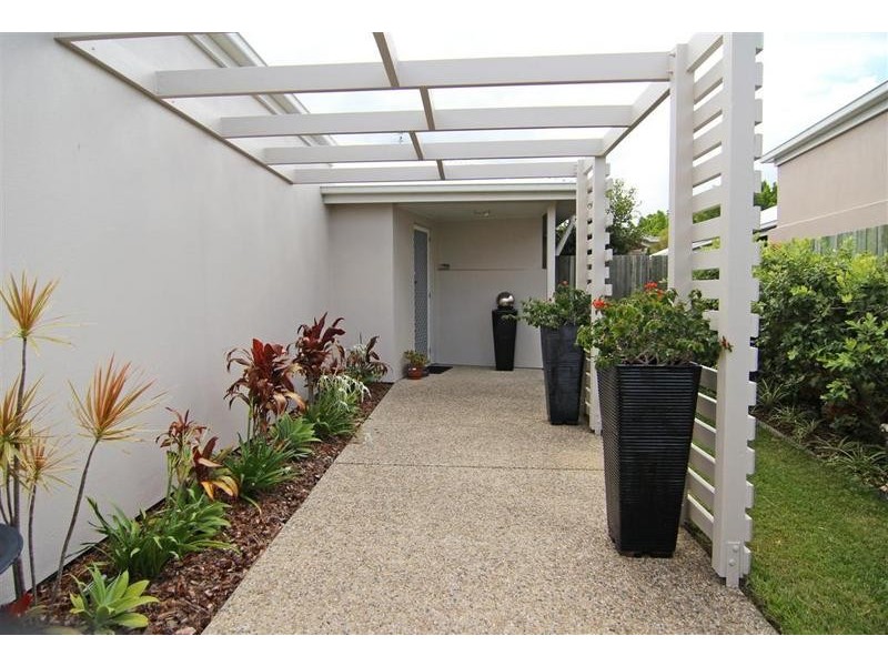 3/ 1 Harbourlights Way, Pelican Waters QLD 4551