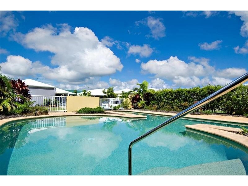 18/ 1 Harbourlights Way, Pelican Waters QLD 4551