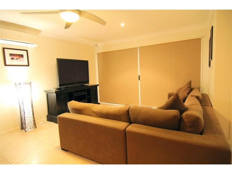 19/ 1 Harbourlights Way, Pelican Waters QLD 4551