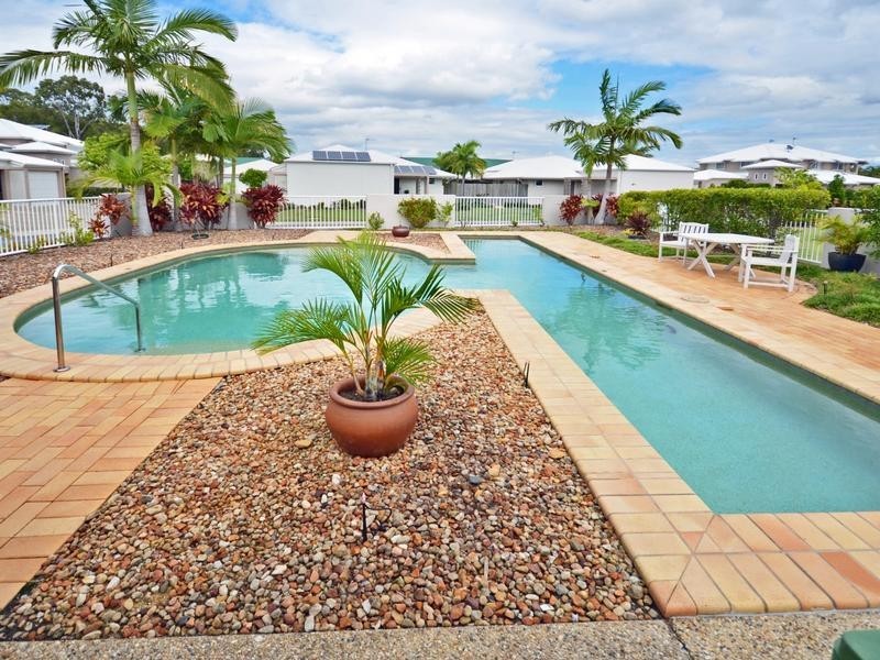 21/ 1 Harbourlights Way, Pelican Waters QLD 4551