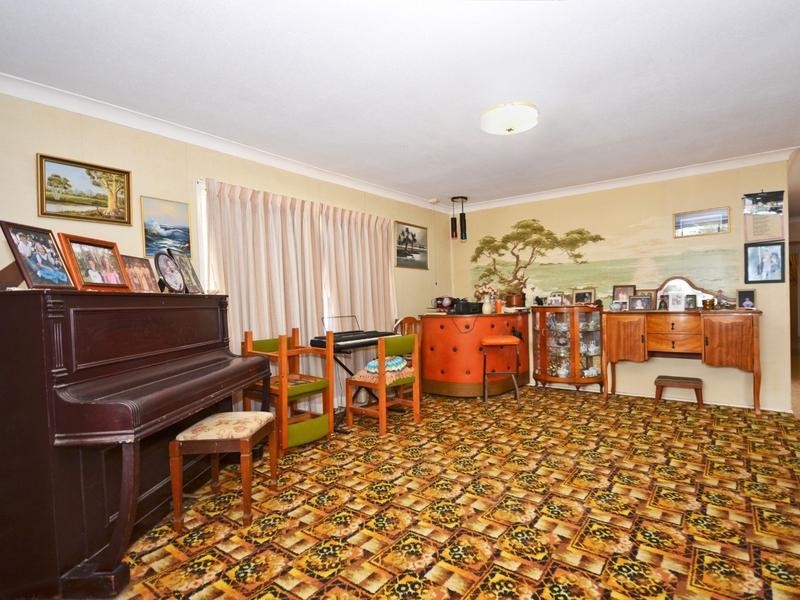 14 Henzell Street, Dicky Beach QLD 4551