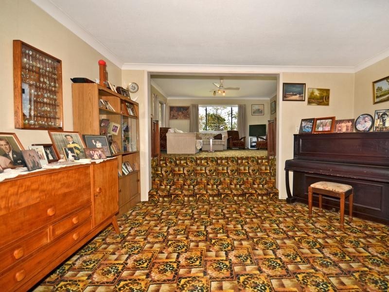14 Henzell Street, Dicky Beach QLD 4551
