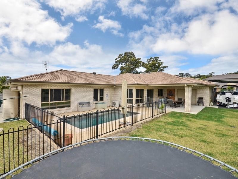 12 High Park Crescent, Little Mountain QLD 4551