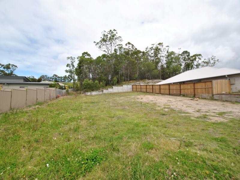 7 Highland Terrace, Little Mountain QLD 4551