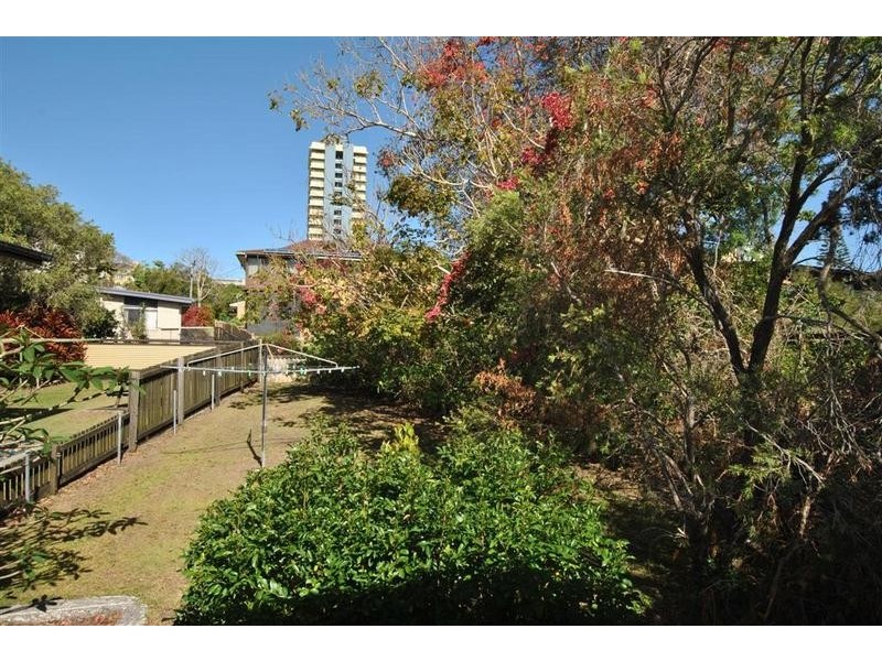 14 Hodgens Street, Caloundra QLD 4551